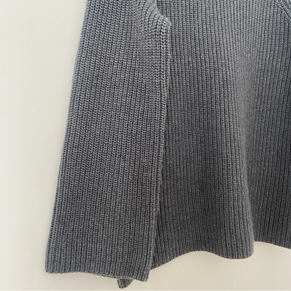 Aritzia Slate Grey 100% Merino Ribbed Turtleneck Sweater - Picture 13 of 14